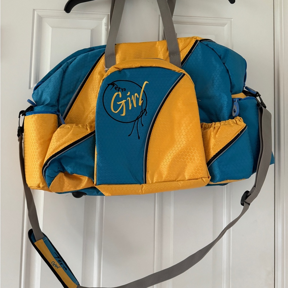 Fitstar Terra Girl Discipline marathon running duffle bag XL New Sold Out